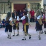 grupo de danzantes de paloteado